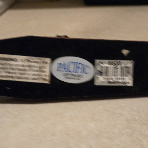 Skull in coffin incense burner - Picture 2 of 6